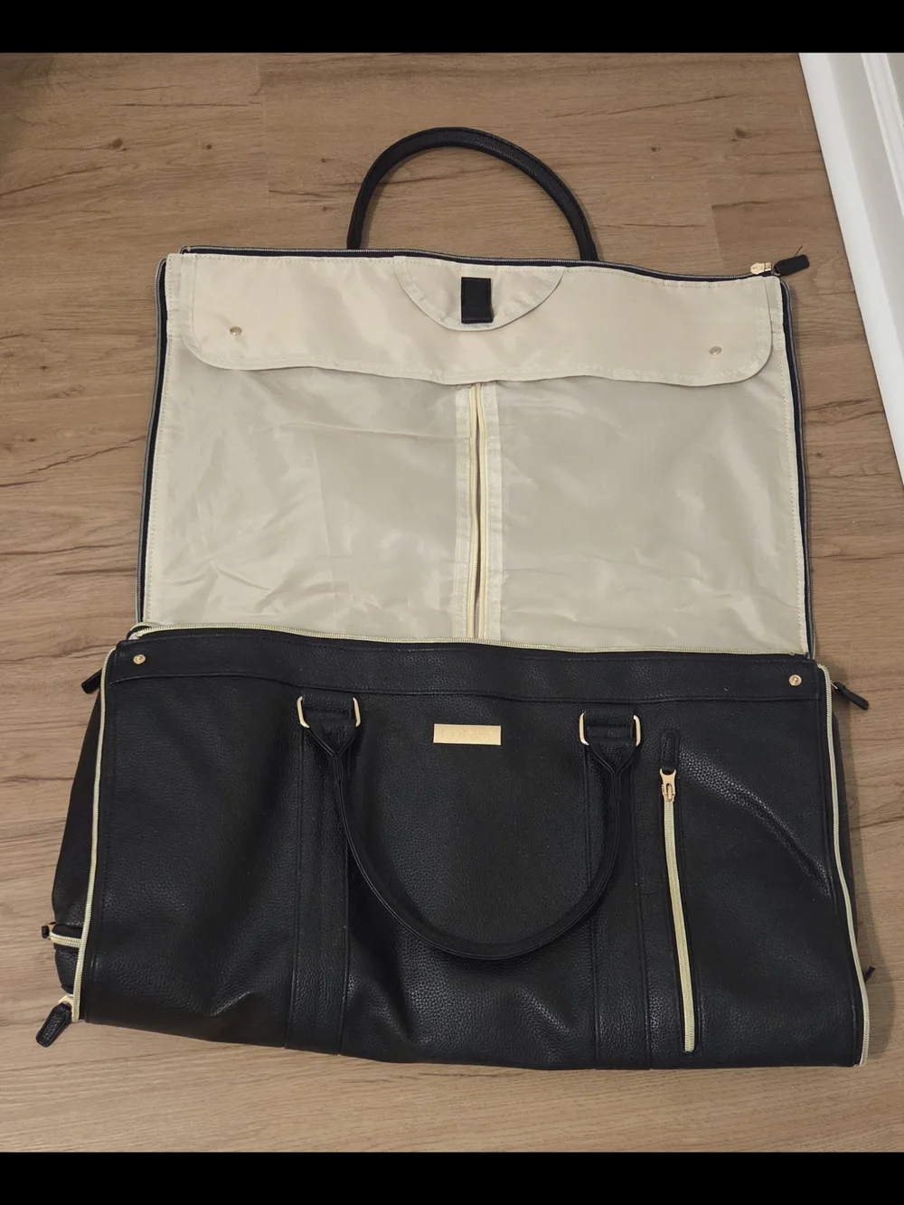 Luhxe Travel Garment Bag with Detachable Wheels